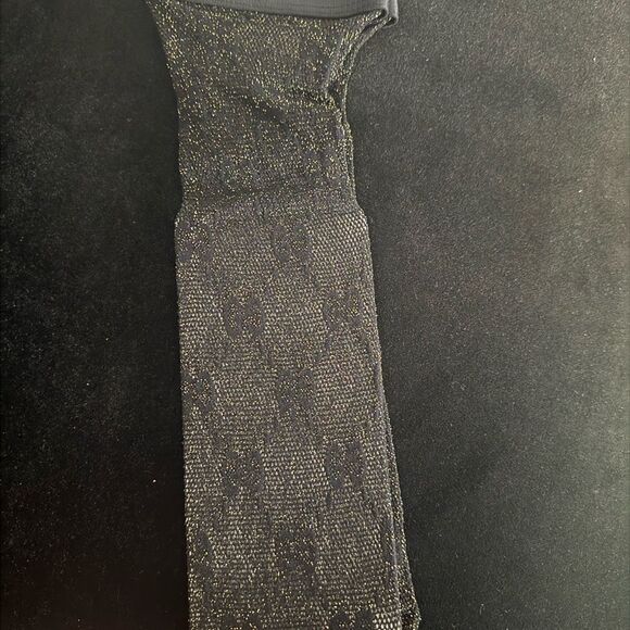New with tags Gucci Black Socks with metallic threading - Picture 6 of 6